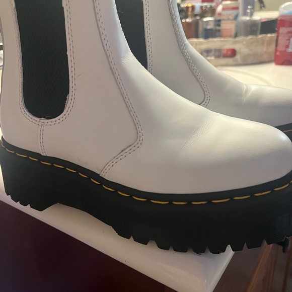 Doc Martin  boots. - Picture 8 of 8